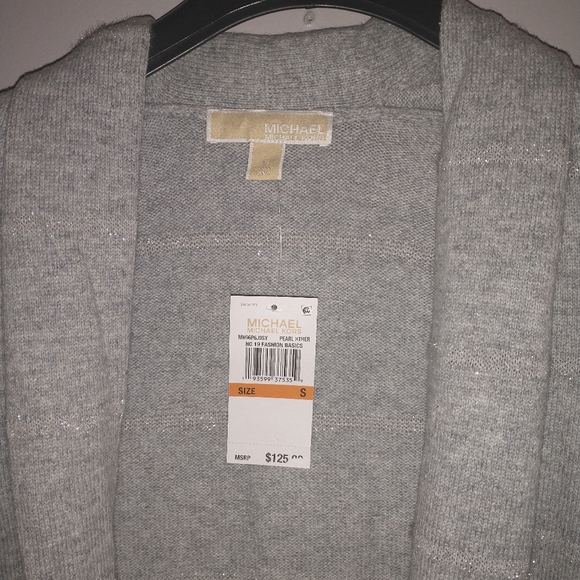 Cardigan - Picture 2 of 9